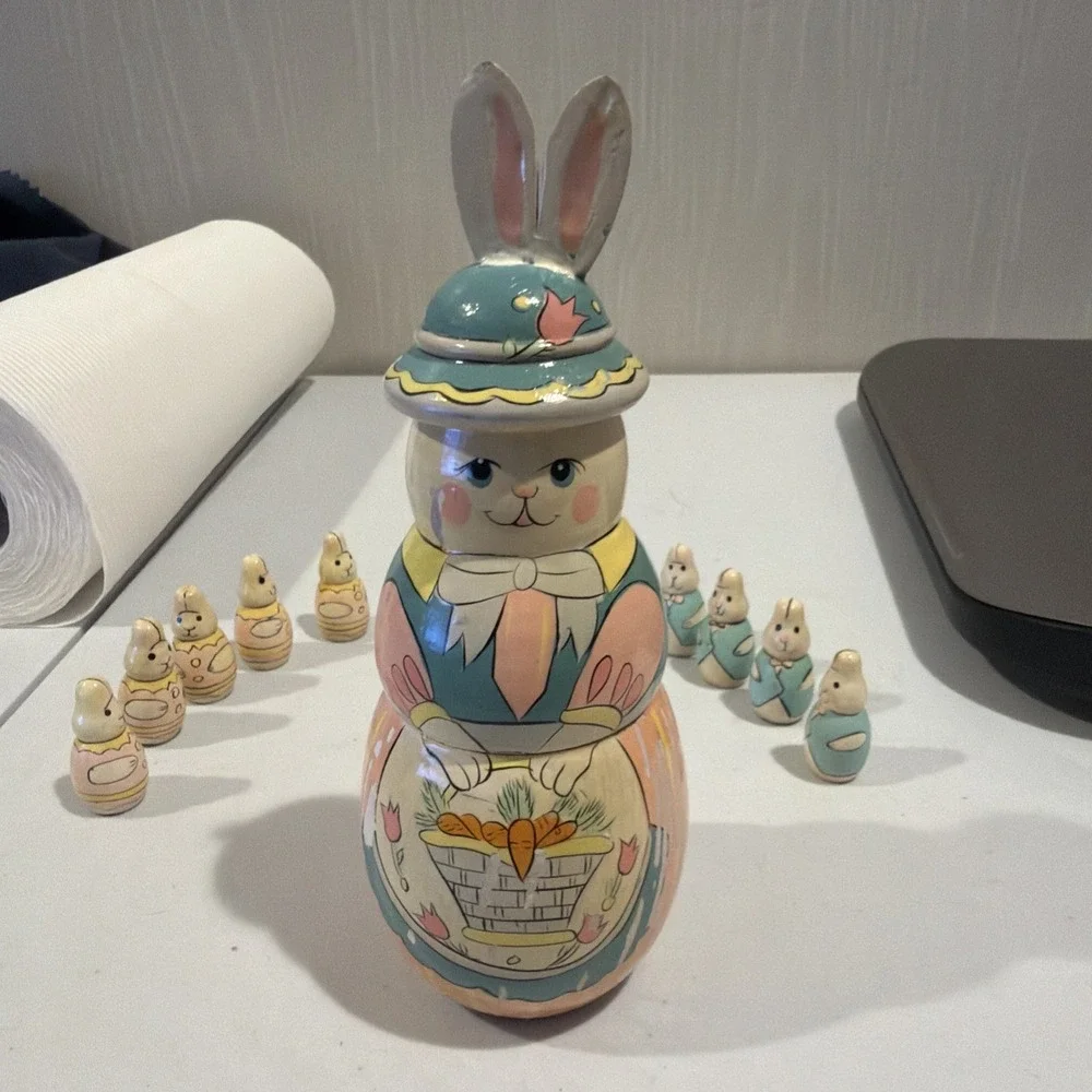 Midwest Of Cannon Falls 11 Pieces‎ Wooden Nesting Easter Bunny Rabbits READ